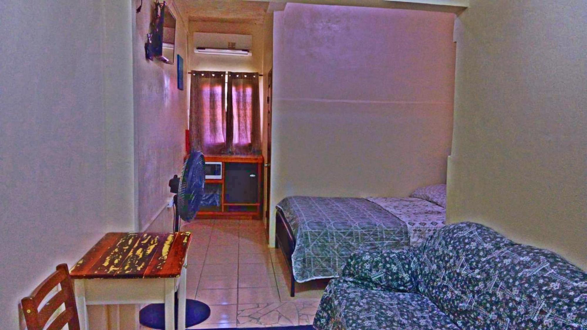 Maxroomz San Ignacio Esterno foto